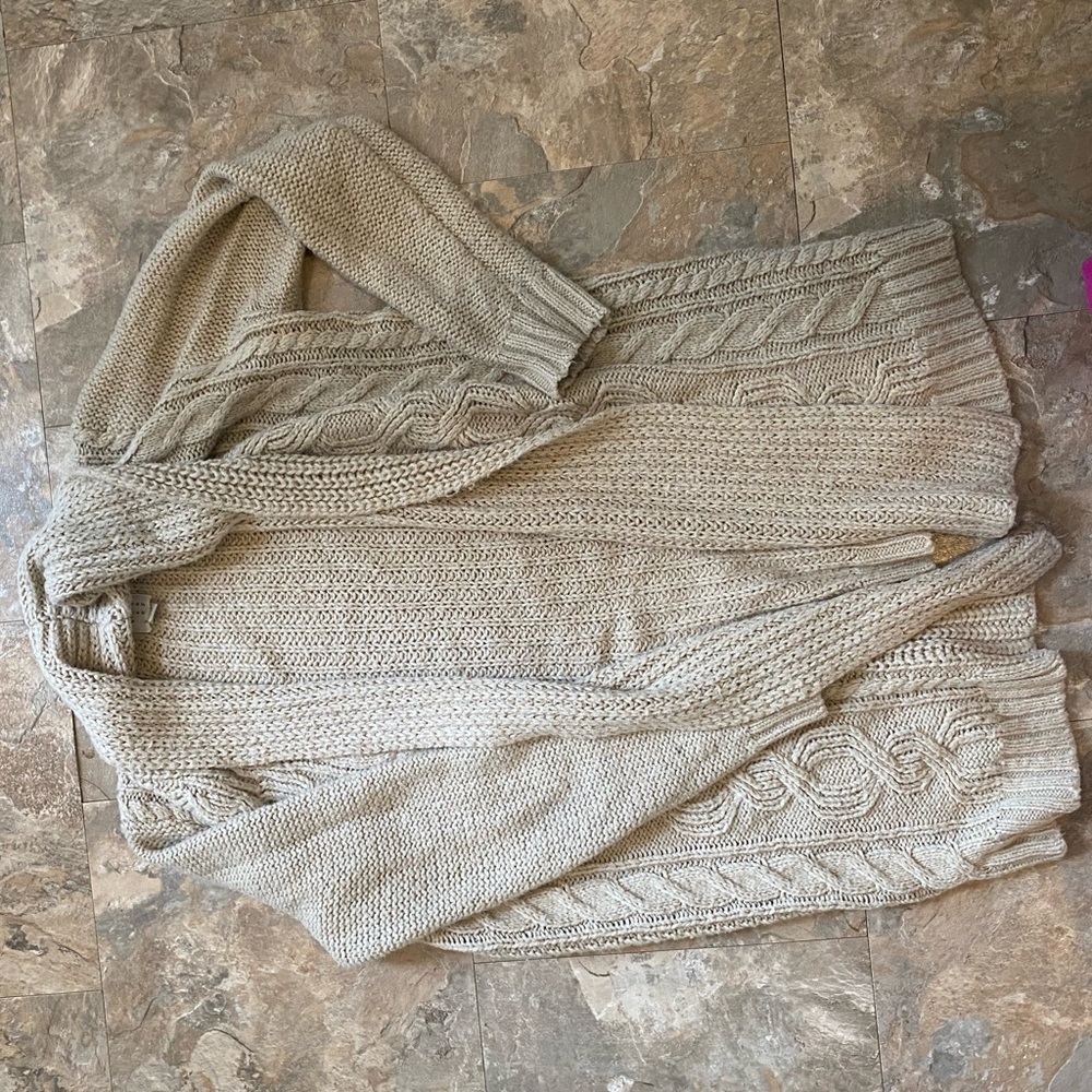 Oversized cream cardigan